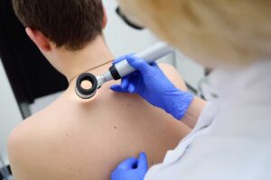 patient receiving an annual skin exam